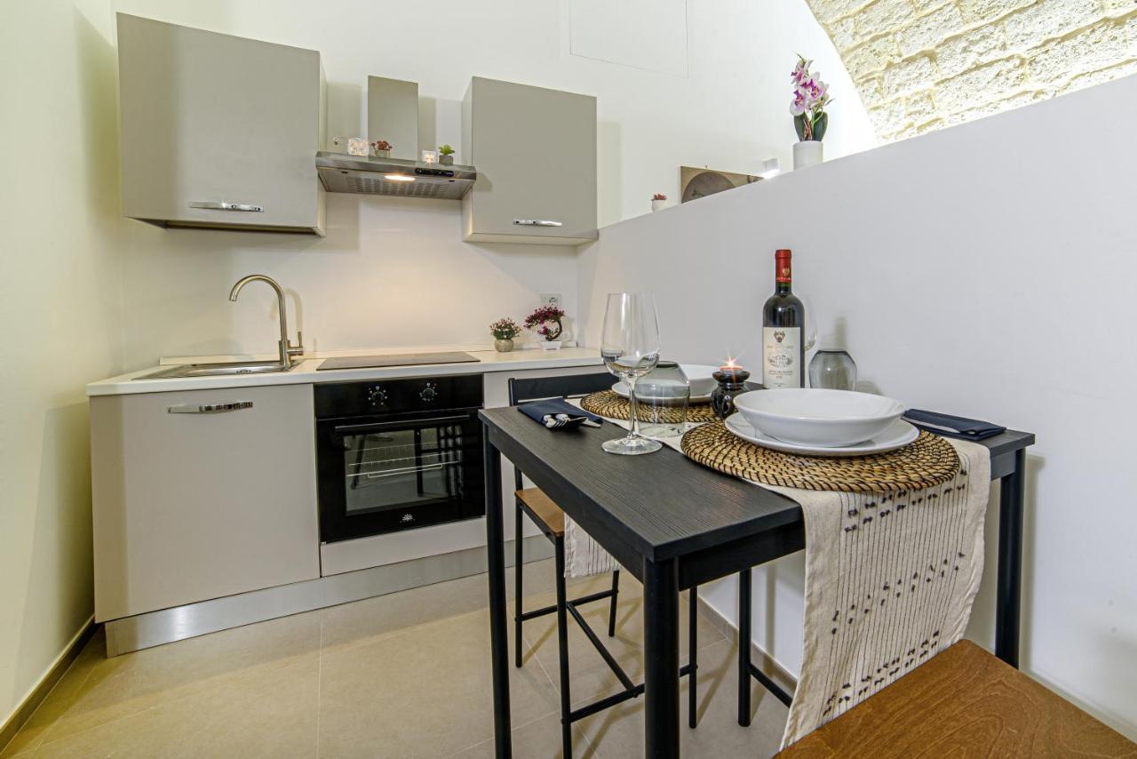 Le Puglie Luxury Apartments Molfetta Exterior photo
